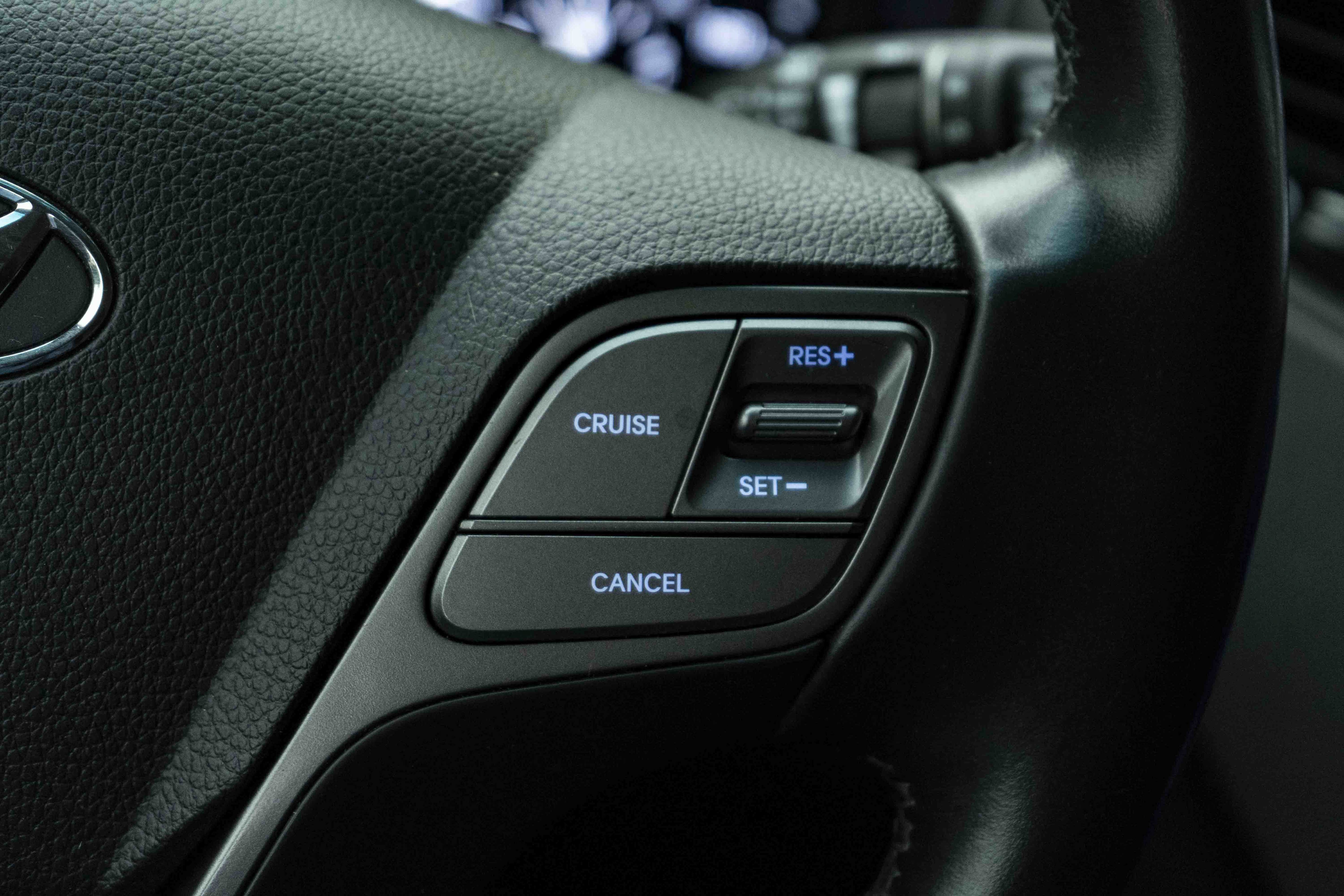 Used 2017 Hyundai Santa Fe Sport FWD image 21