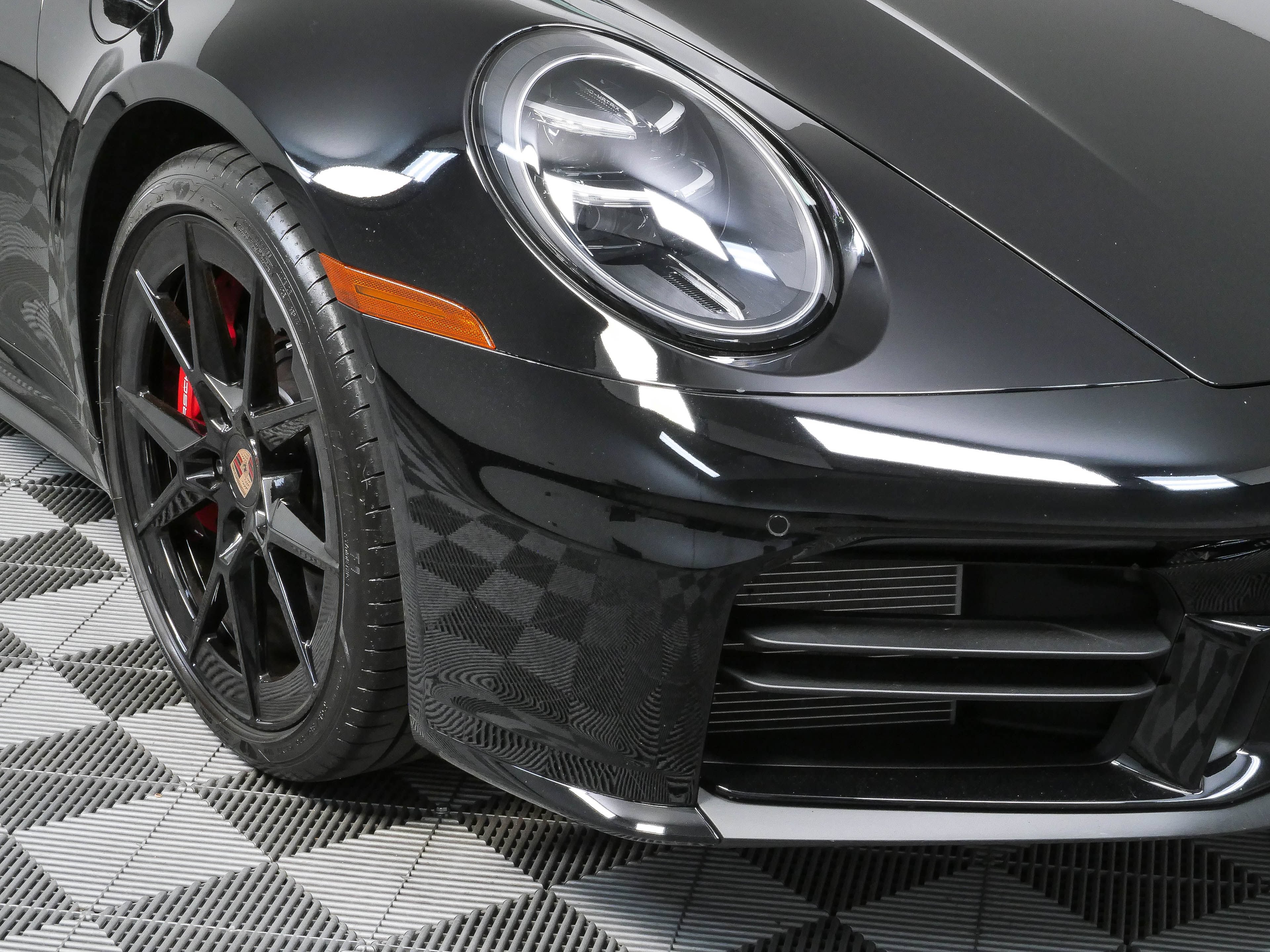 Certified 2025 Porsche 911 Carrera S RWD image 25