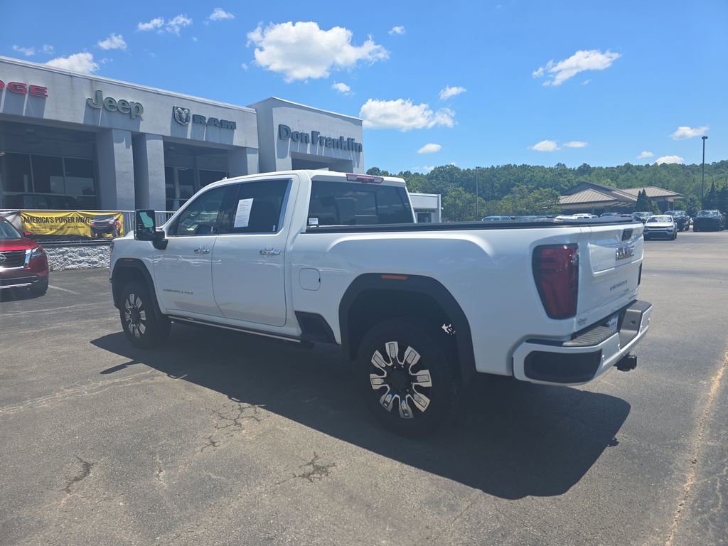 Used 2024 GMC Sierra 2500 Denali w/ Denali Reserve Package AWD/4WD image 3
