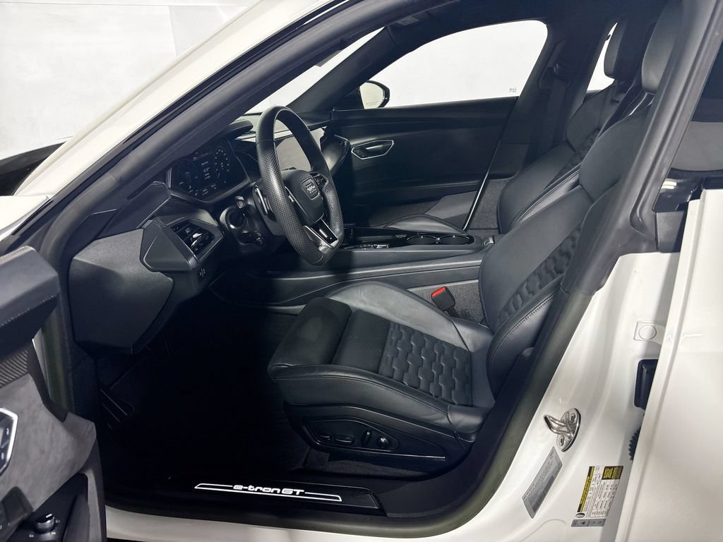 Used 2023 Audi e-tron GT Prestige w/ Prestige Package AWD/4WD image 11