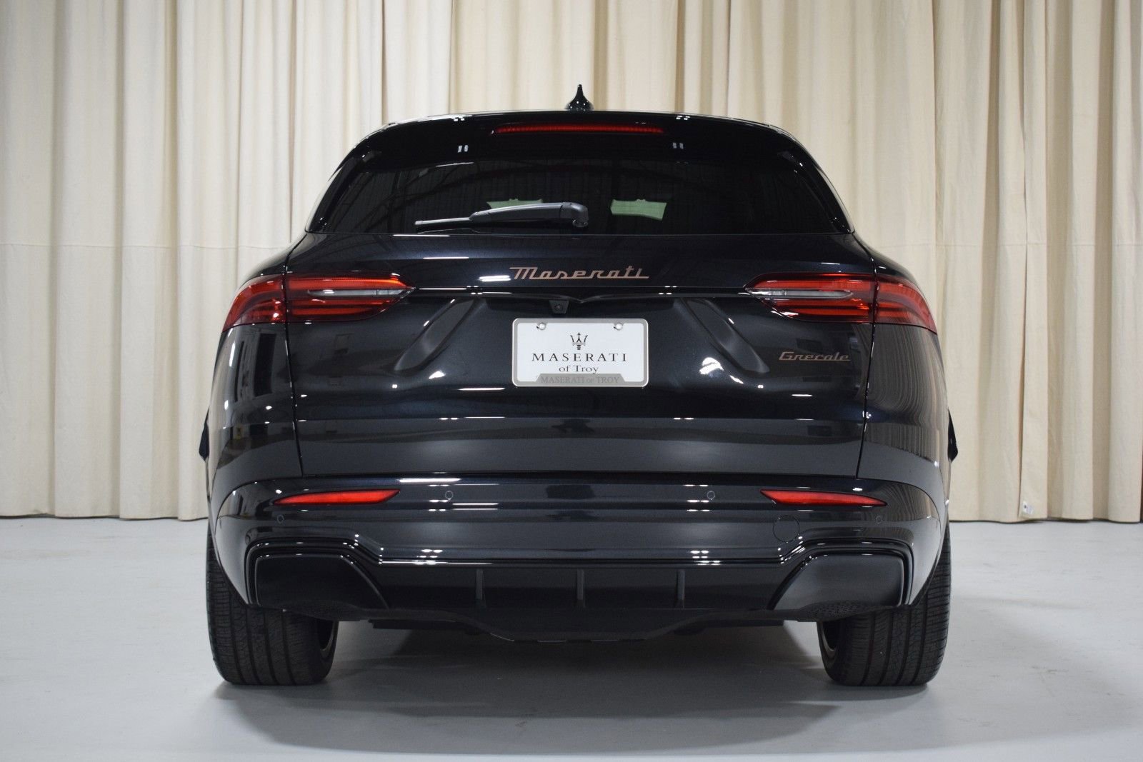 New 2025 Maserati Grecale Folgore AWD/4WD image 16