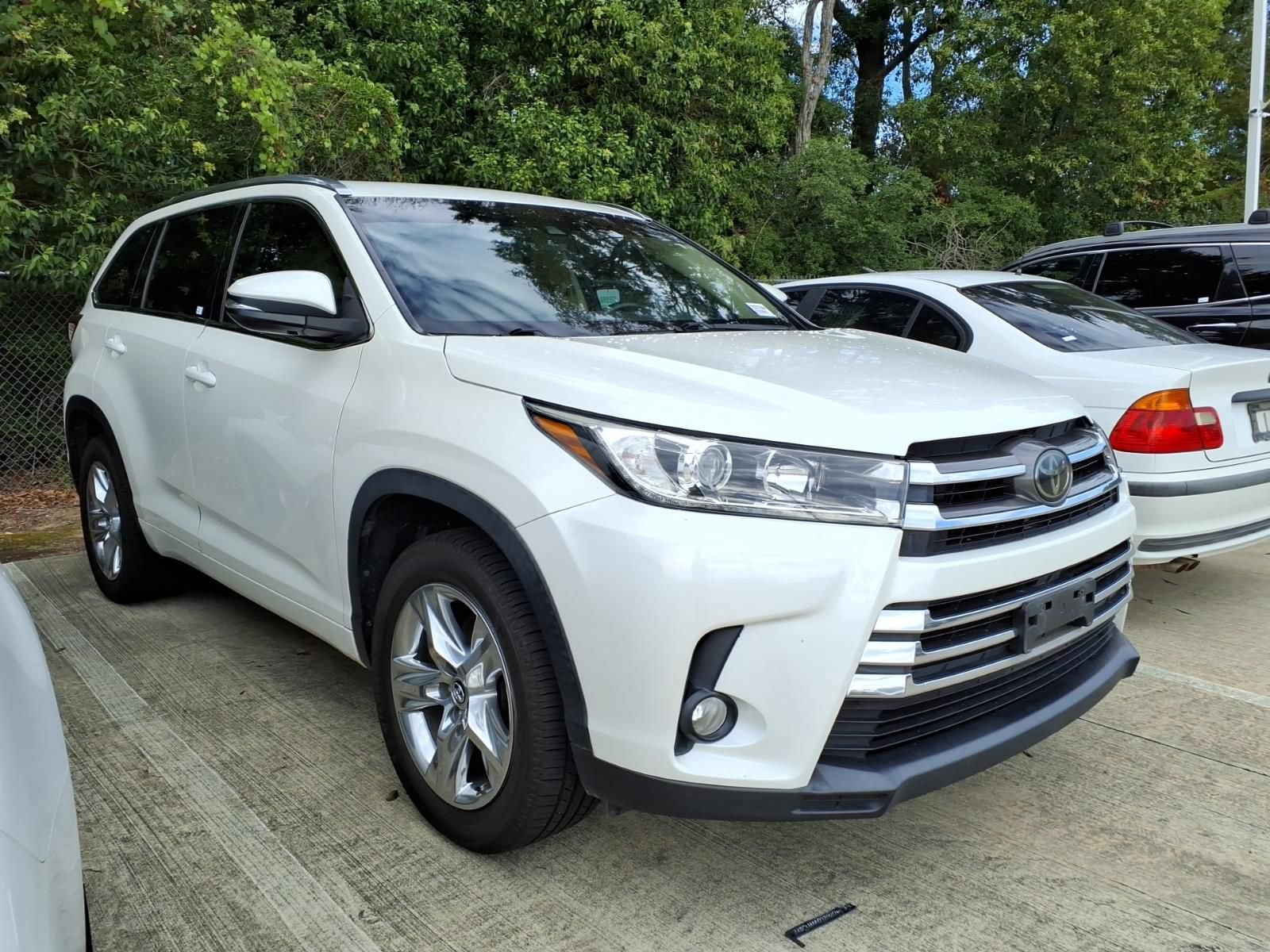Certified 2018 Toyota Highlander Limited FWD video 1