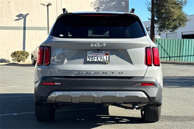 Used 2022 Kia Sorento SX Prestige image 5