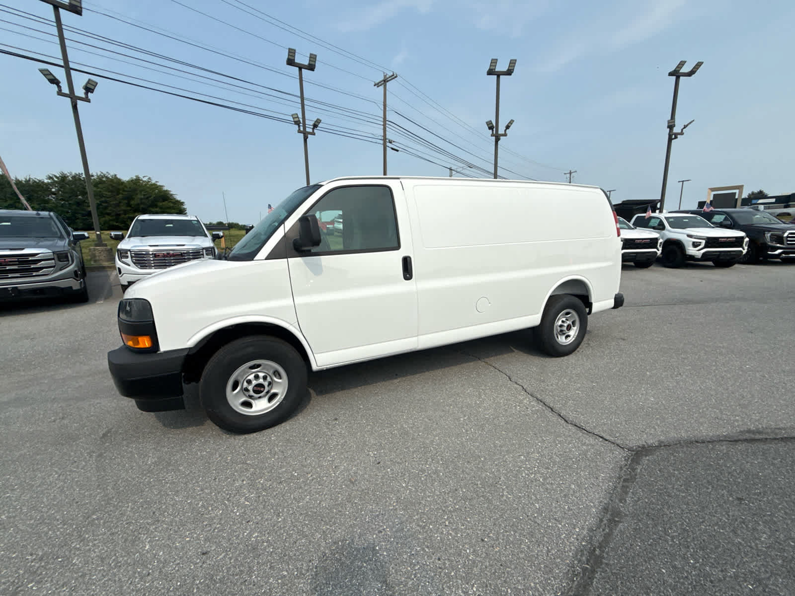 New 2026 GMC Savana 2500 w/ Driver Convenience Package RWD image 4