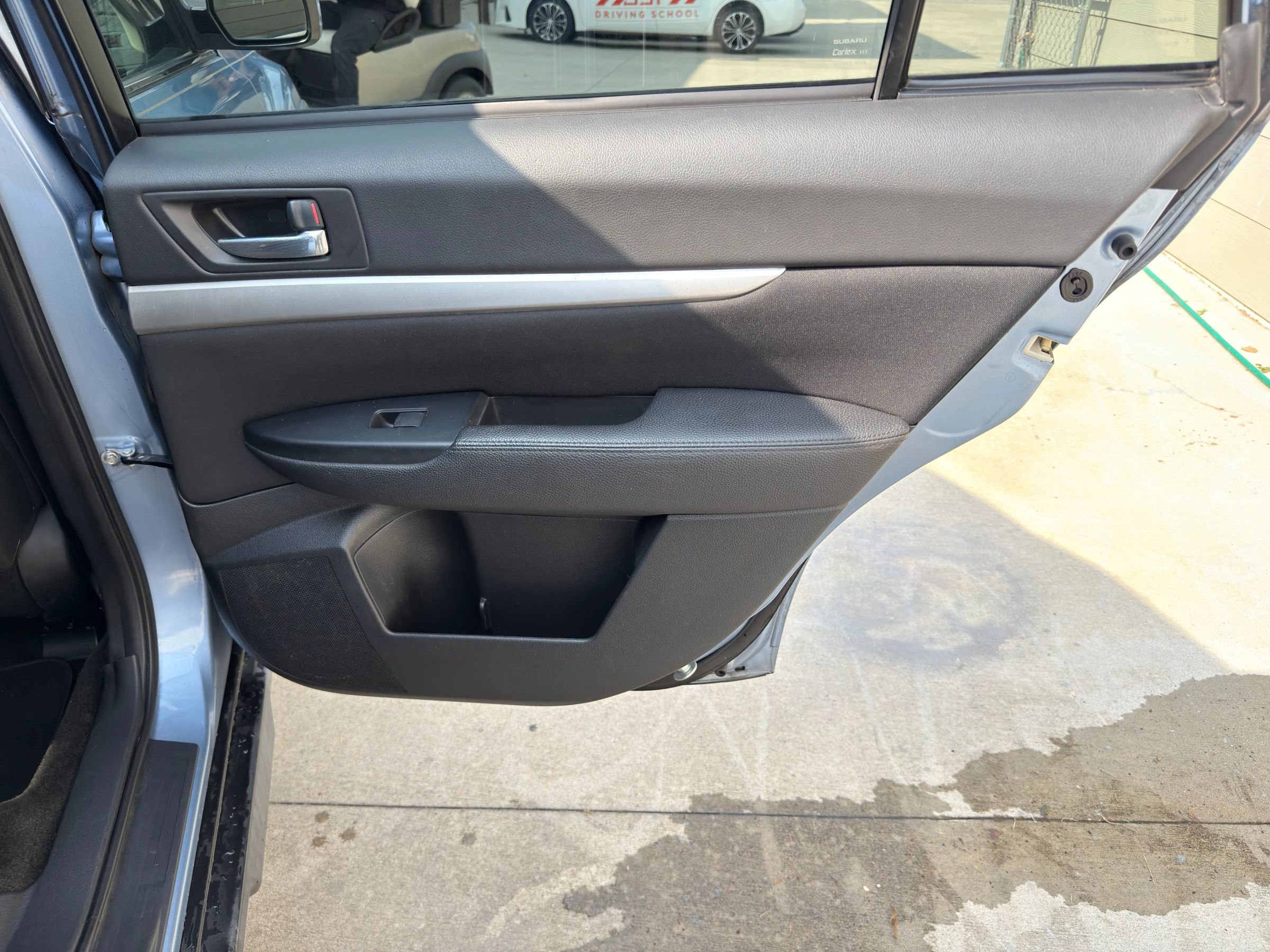 Used 2012 Subaru Outback 2.5i Premium image 27