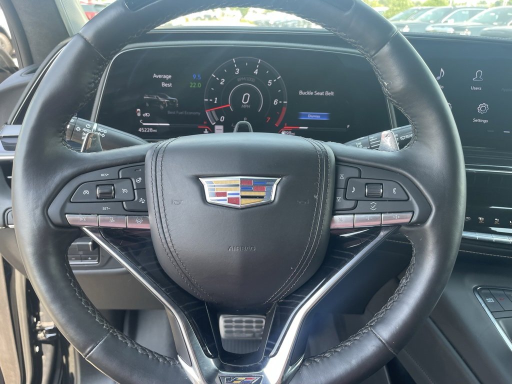 Used 2024 Cadillac Escalade V w/ LPO, ONYX Package image 11