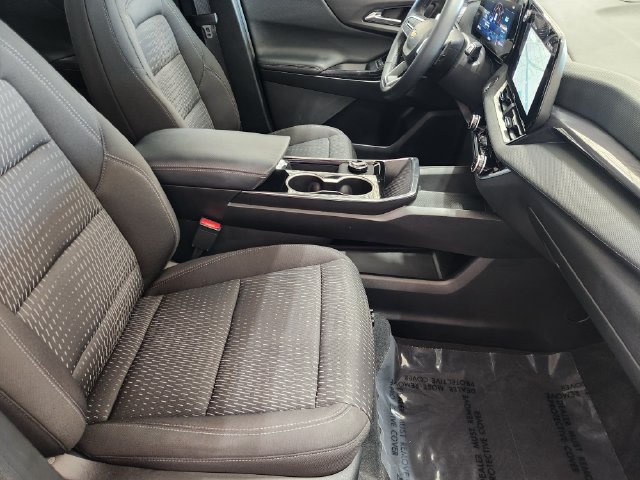 Used 2026 Chevrolet Equinox LT FWD image 19