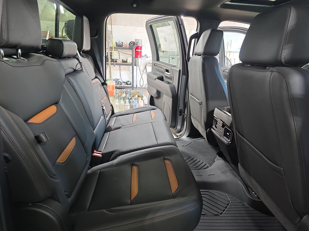 New 2026 GMC Sierra 3500 AT4 w/ AT4 Premium Plus Package AWD/4WD image 11