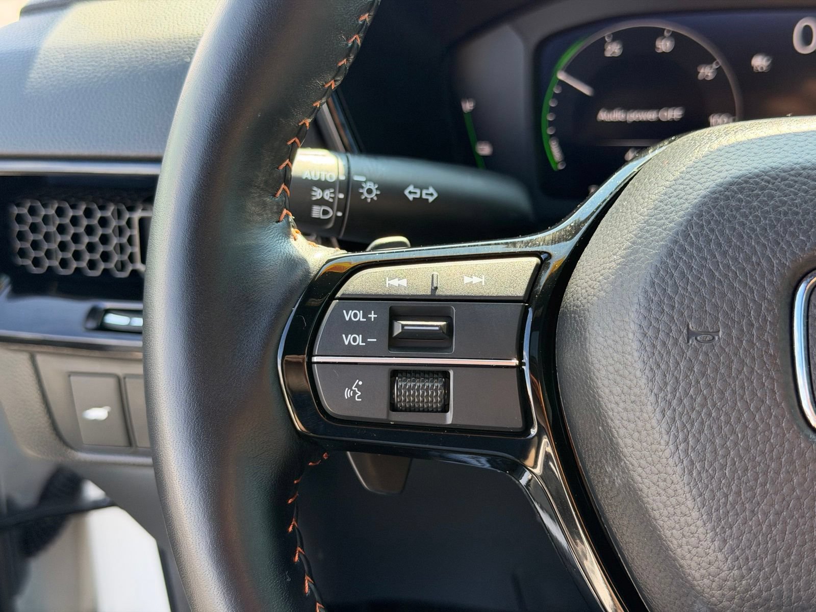 Used 2026 Honda CR-V Sport Touring image 18