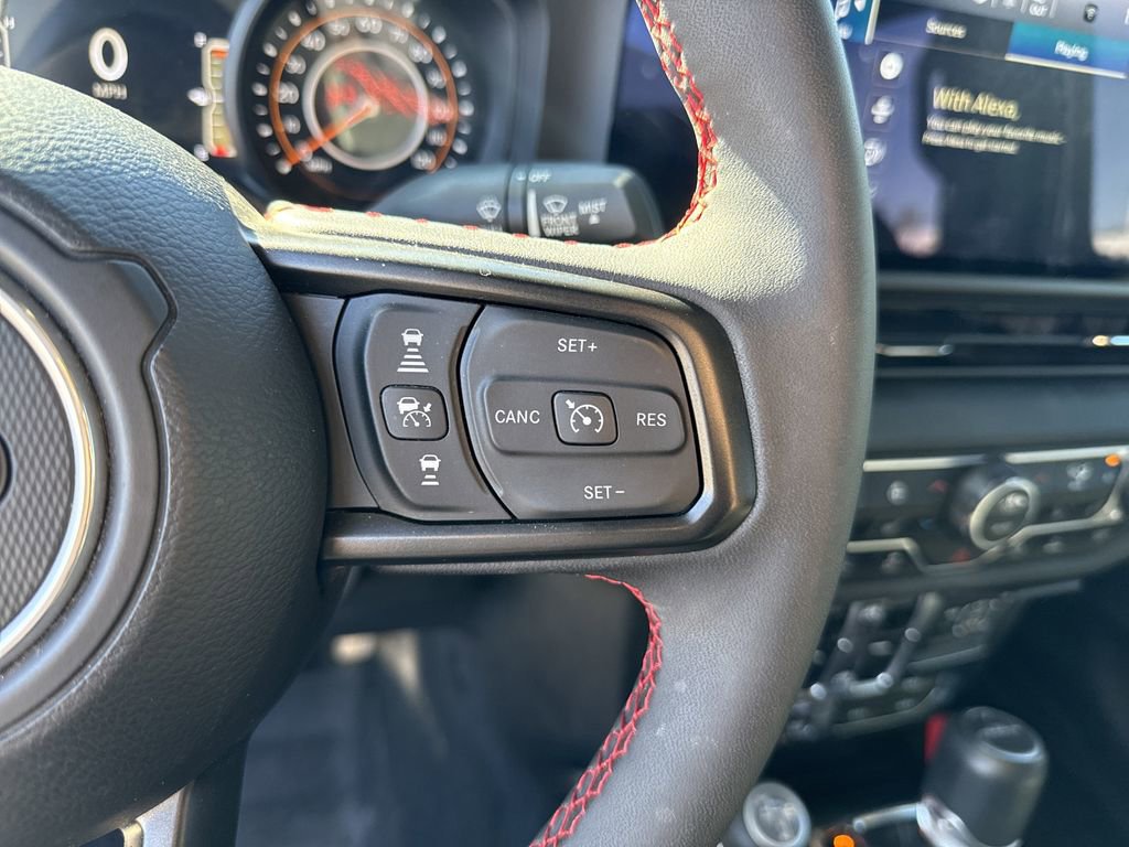Used 2024 Jeep Gladiator Rubicon image 14