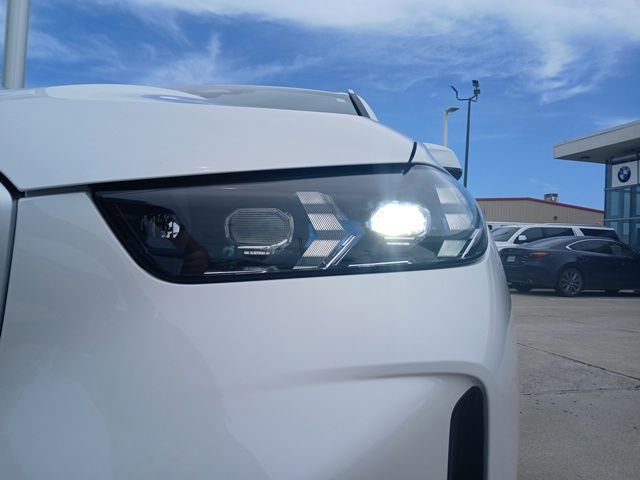 New 2026 BMW X5 sDrive40i image 4
