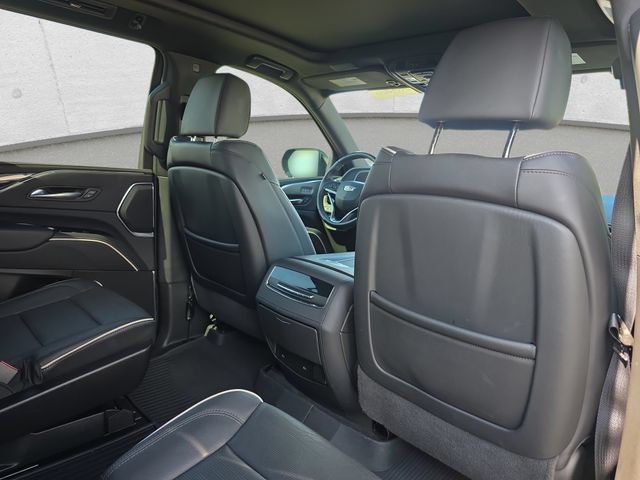 Certified 2024 Cadillac Escalade Sport AWD/4WD image 11