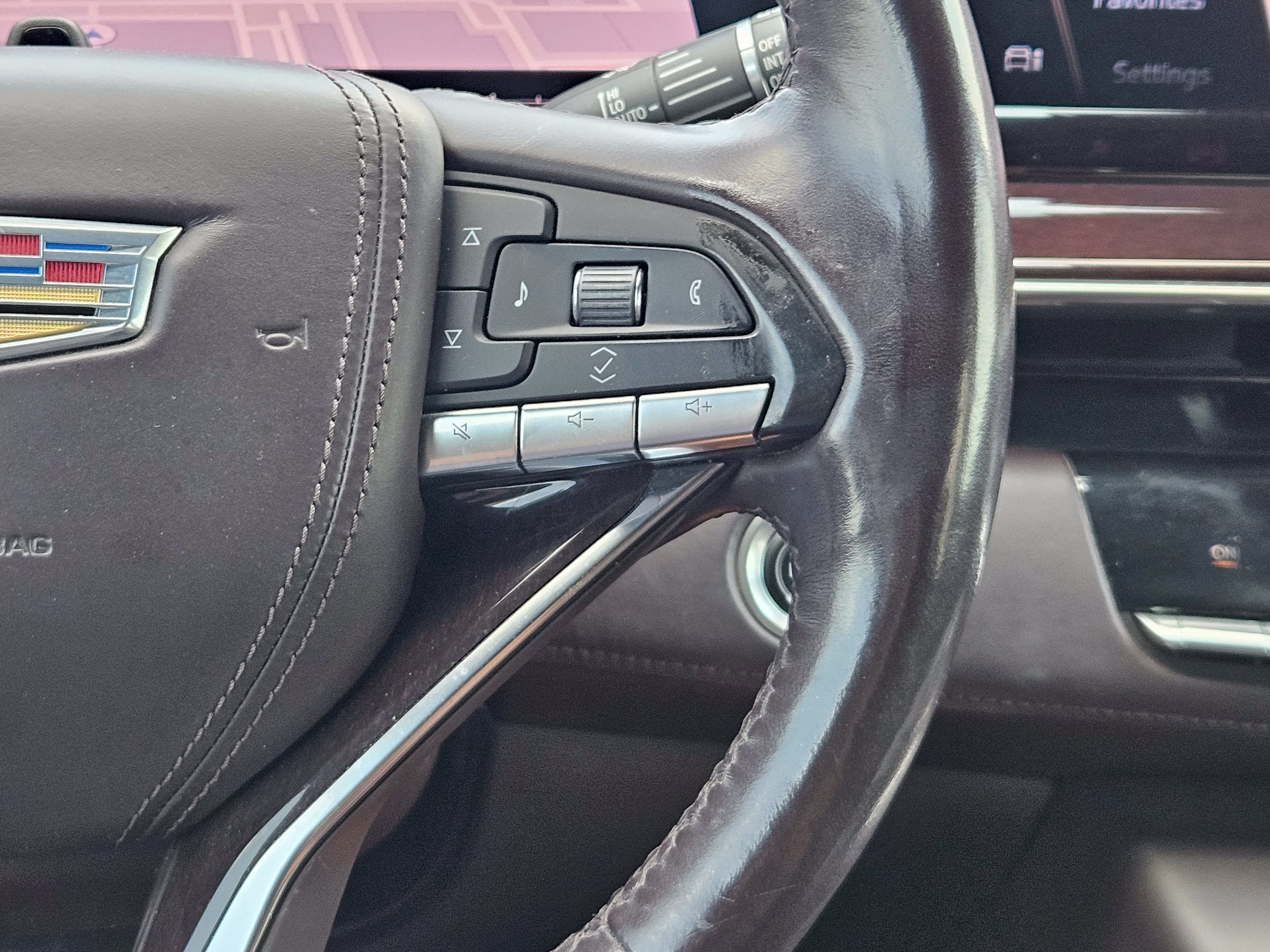 Used 2021 Cadillac Escalade Sport Platinum AWD/4WD image 28