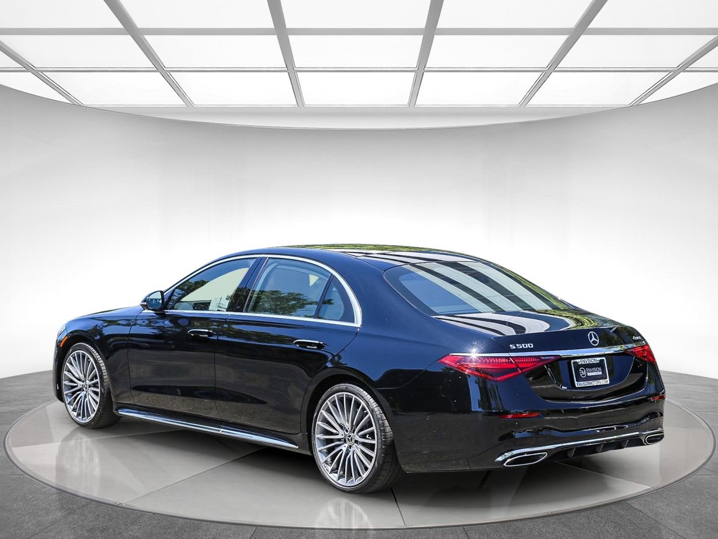 Certified 2023 Mercedes-Benz S 500 4MATIC image 2