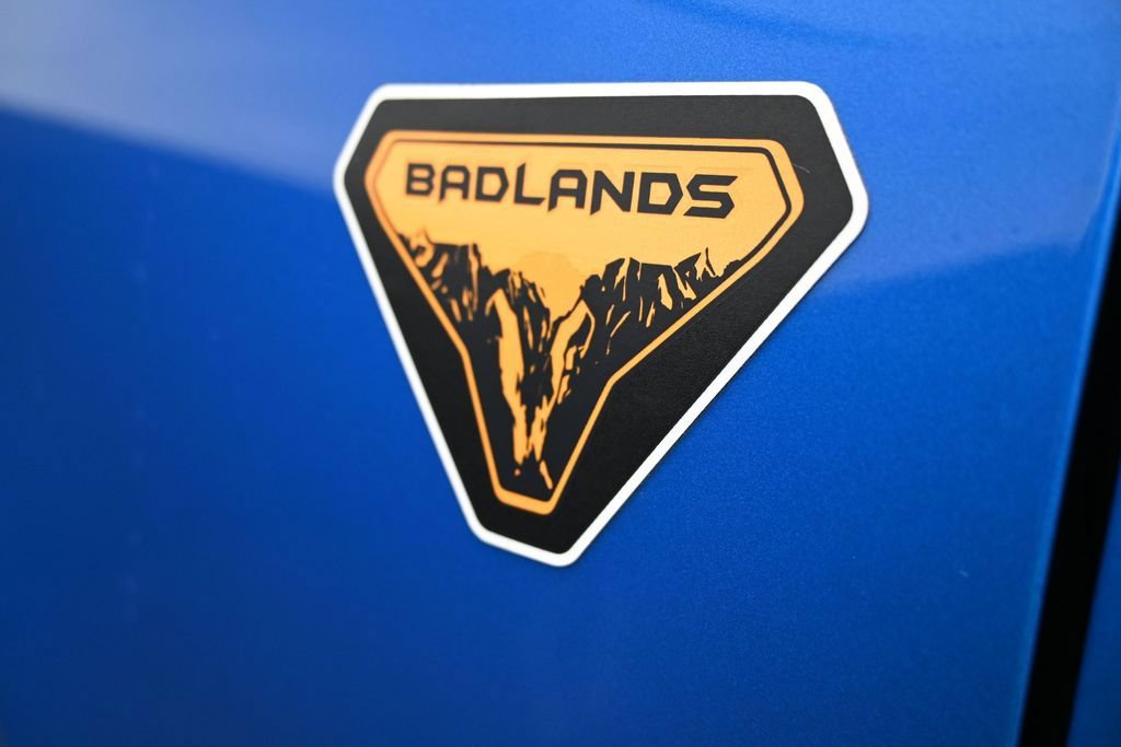Used 2025 Ford Bronco Badlands AWD/4WD image 17