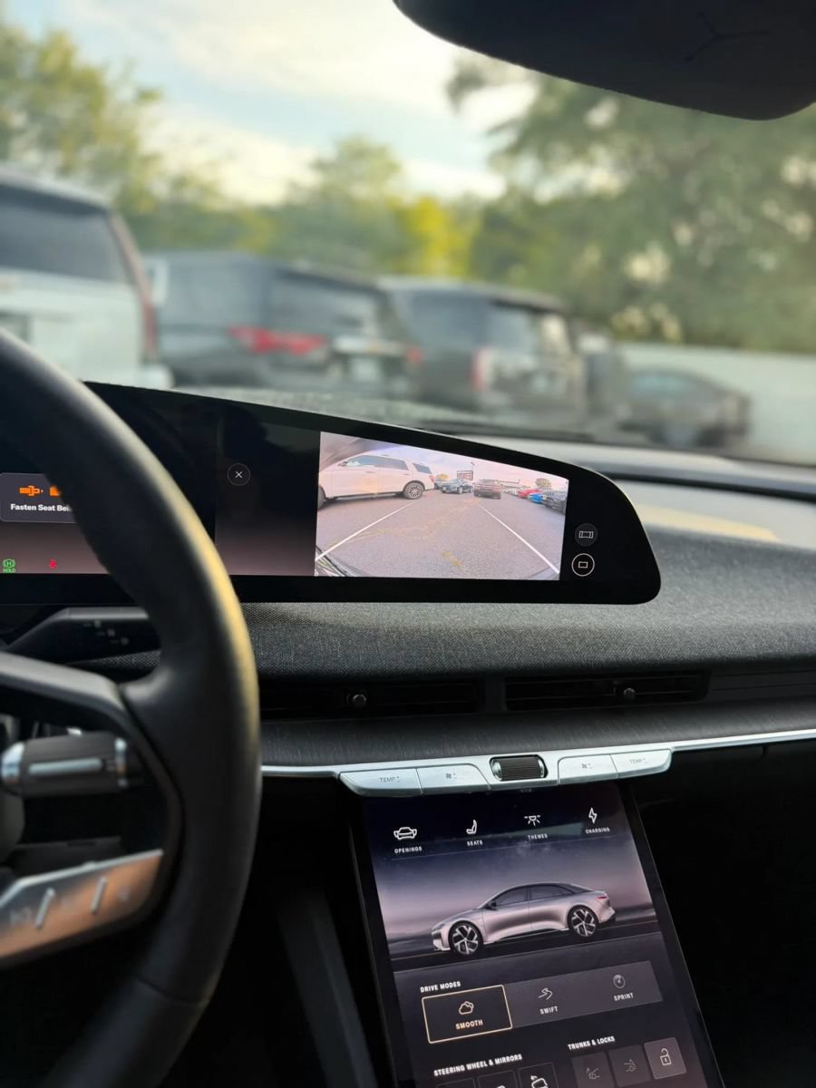 Used 2024 Lucid Air Pure RWD image 24