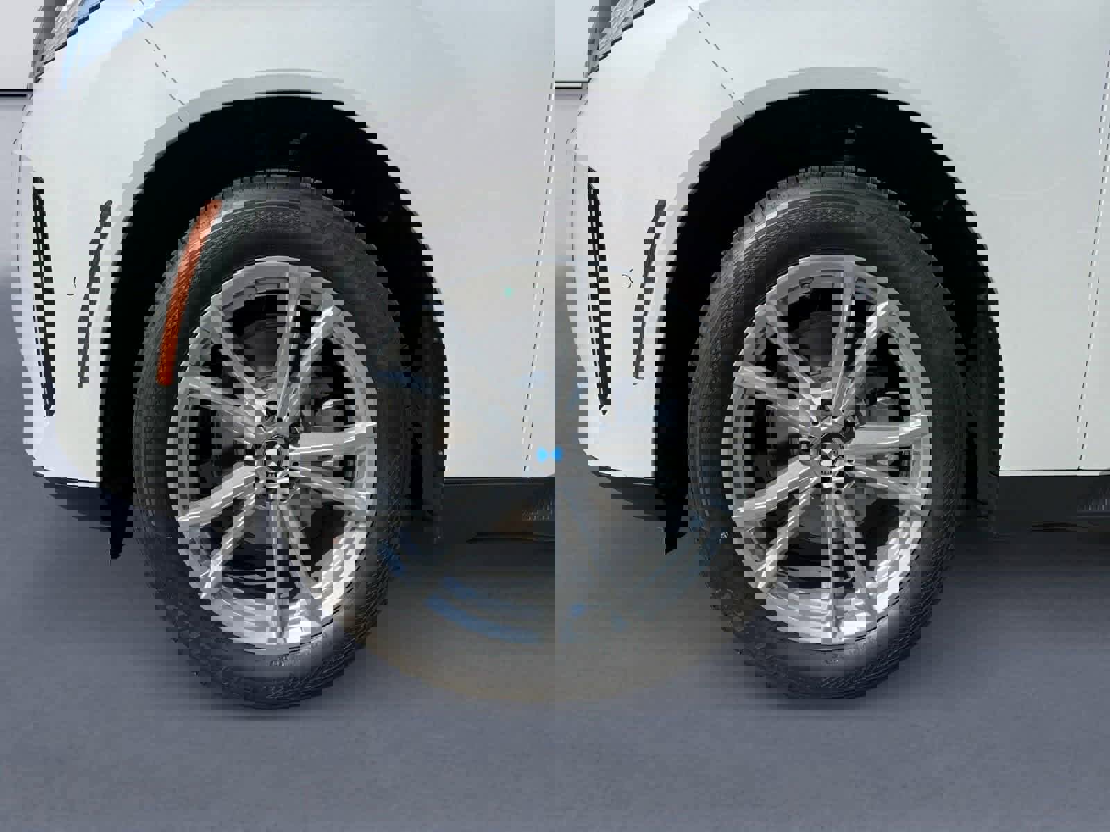 New 2025 BMW X3 xDrive30i w/ Premium Package image 18