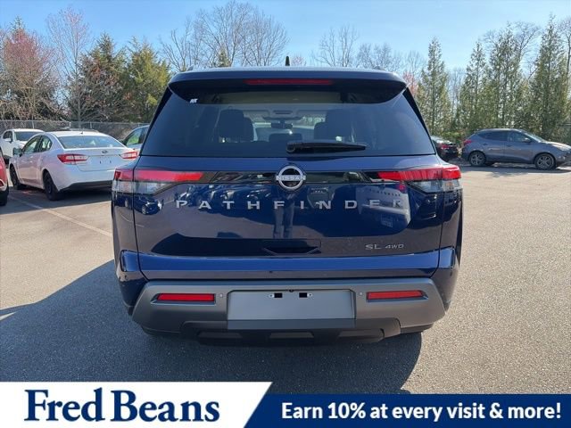 New 2026 Nissan Pathfinder SL image 6