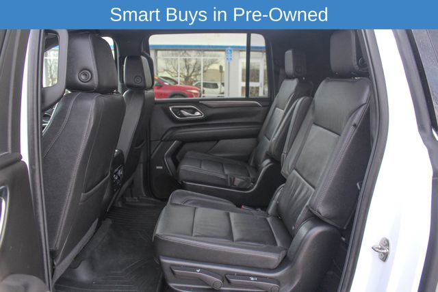 Used 2022 Chevrolet Suburban Z71 w/ Luxury Package AWD/4WD image 14