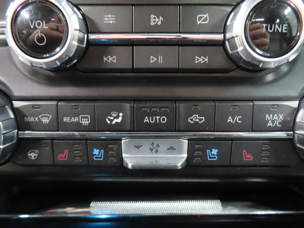 Used 2021 Ford F150 Lariat w/ Equipment Group 502A High AWD/4WD image 57