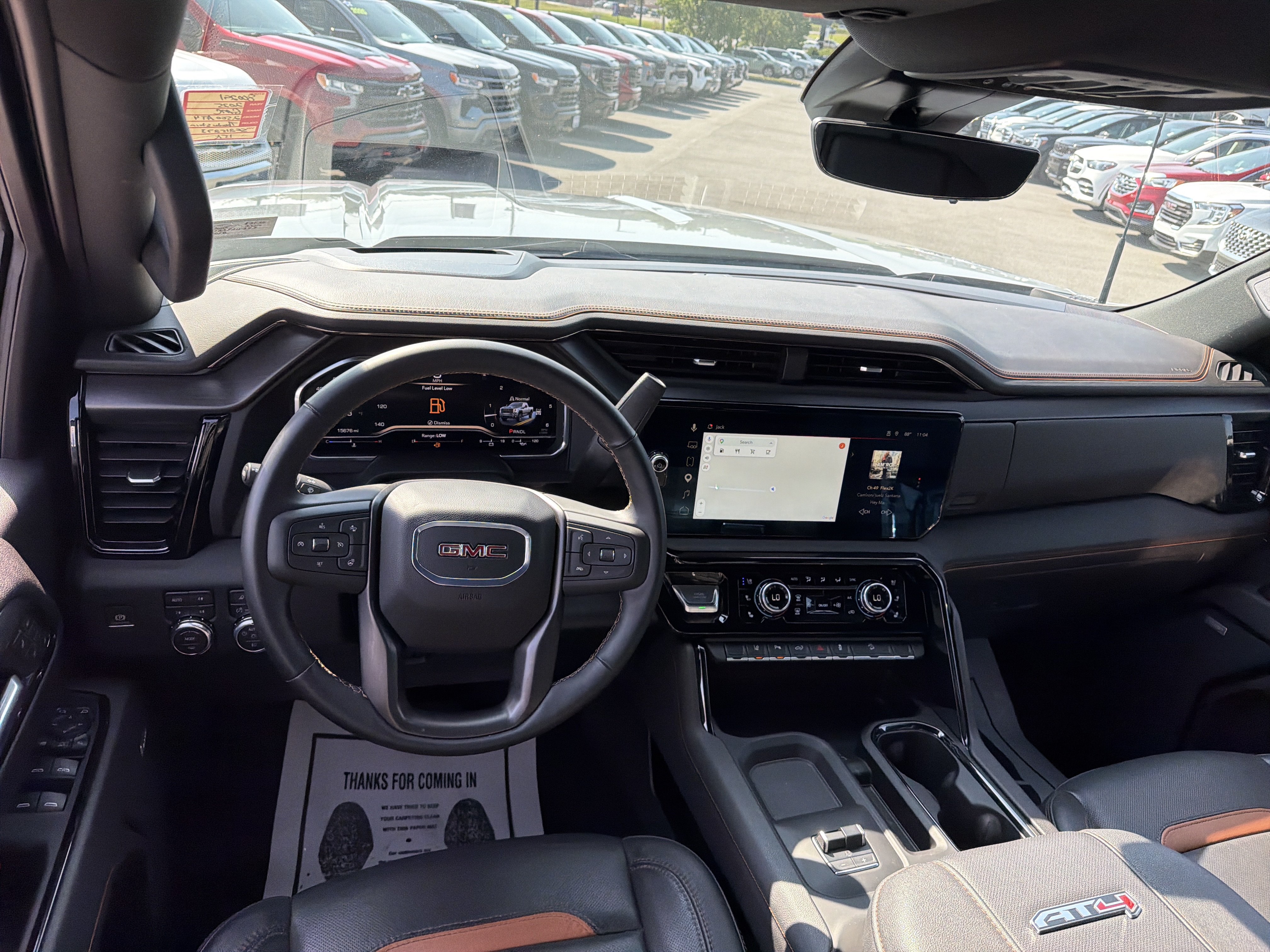 Used 2025 GMC Sierra 2500 AT4 w/ AT4 Premium Plus Package AWD/4WD image 17
