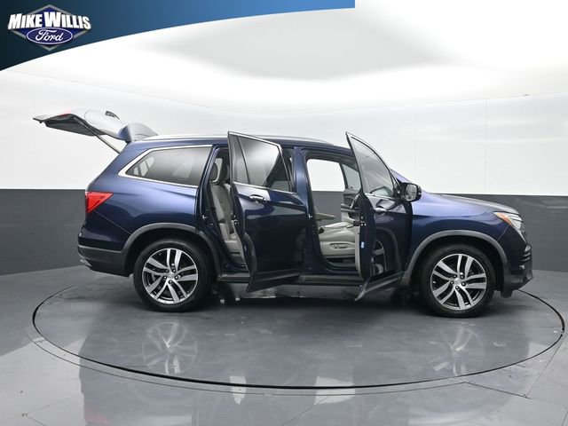 Used 2017 Honda Pilot Elite image 27