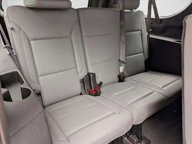 Used 2021 Chevrolet Suburban Z71 w/ Z71 Signature Package AWD/4WD image 21
