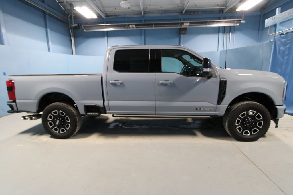 Used 2025 Ford F350 Platinum image 36