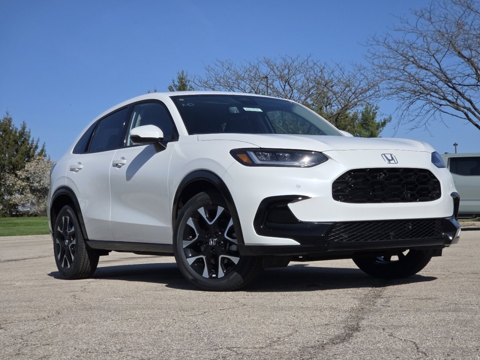 New 2026 Honda HR-V EX-L image 2