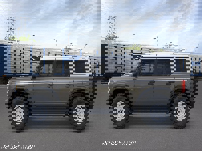 New 2026 Ford Bronco Heritage Edition image 3