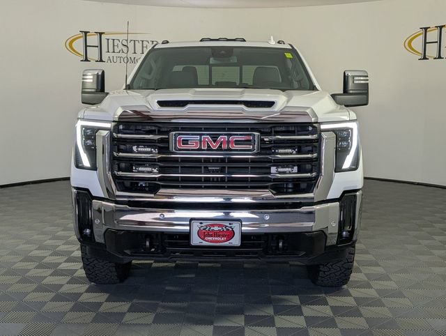 Certified 2025 GMC Sierra 2500 SLT w/ SLT Premium Package AWD/4WD image 3