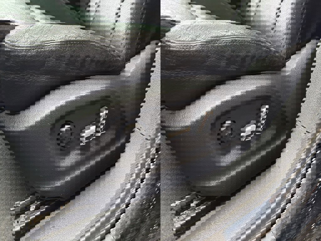 Used 2018 Audi Q3 2.0T Premium Plus w/ Premium Plus Package image 18