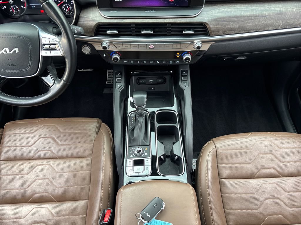 Used 2022 Kia Telluride SX w/ SX Prestige Package image 21