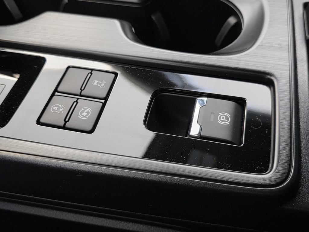 New 2026 Subaru Outback Premium AWD/4WD image 24