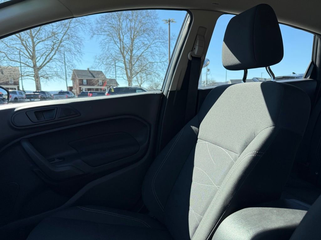 Certified 2019 Ford Fiesta SE image 23