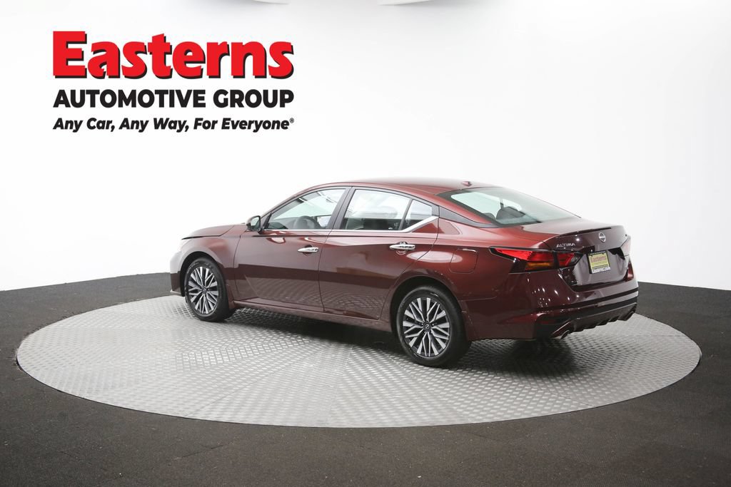 Used 2024 Nissan Altima 2.5 SV w/ SV Premium Package AWD/4WD image 66