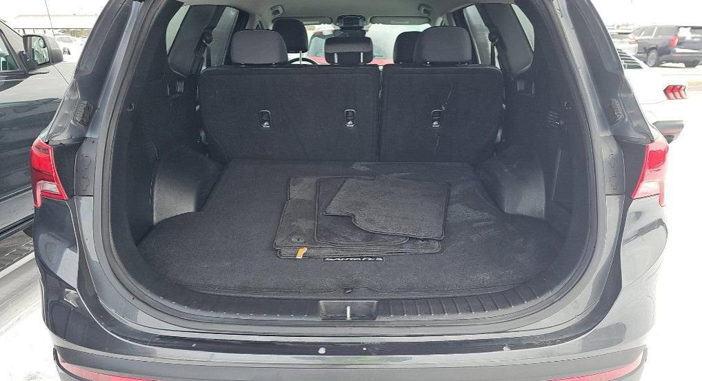 Certified 2023 Hyundai Santa Fe SEL w/ Cargo Package image 16