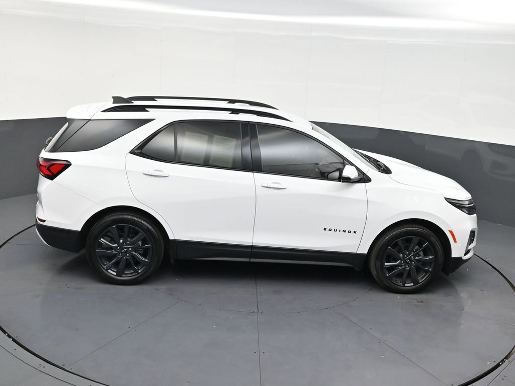 Used 2023 Chevrolet Equinox RS image 18