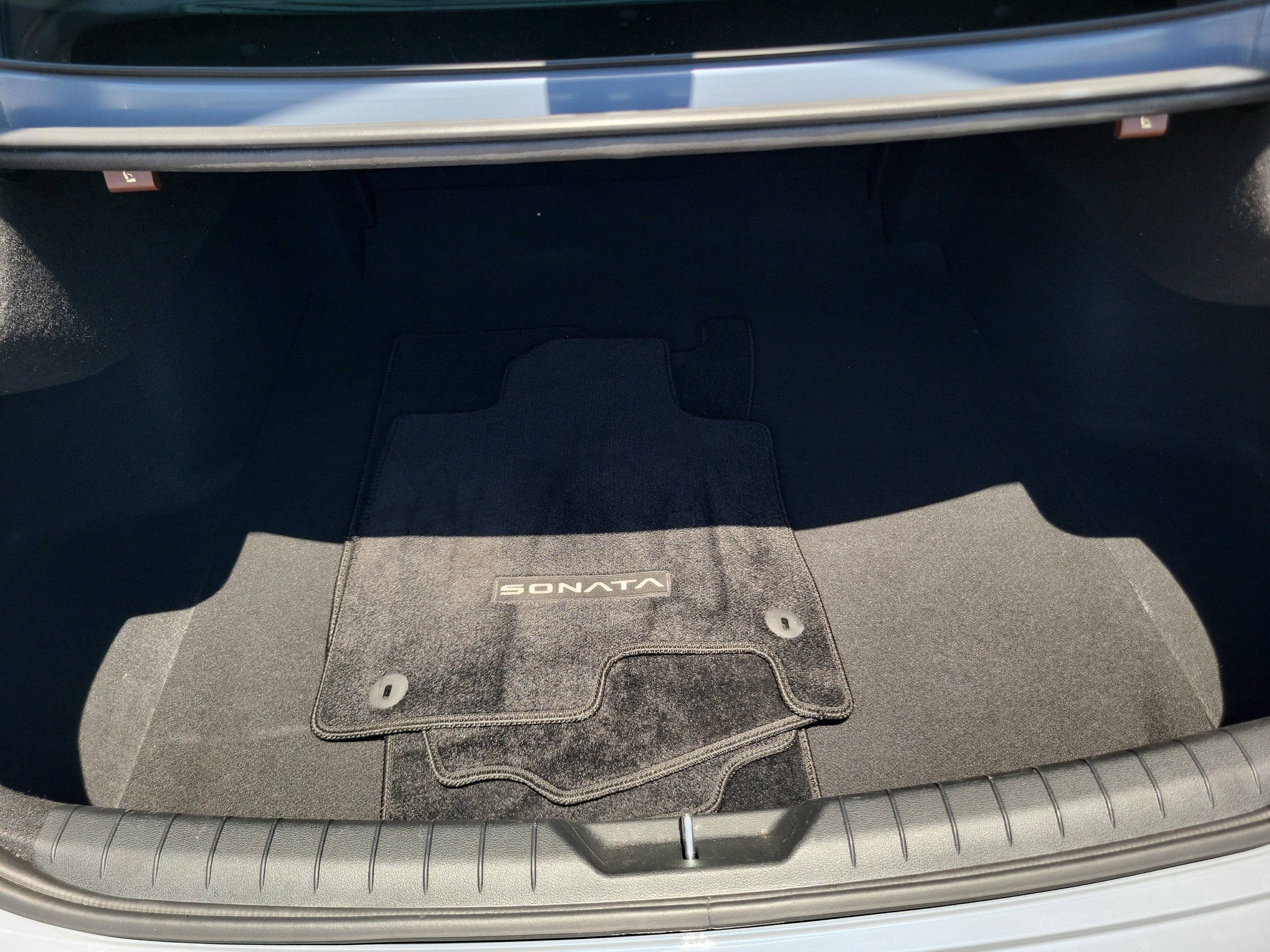 Used 2025 Hyundai Sonata SEL FWD image 29