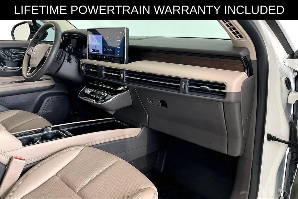 Used 2024 Lincoln Corsair Grand Touring w/ Equipment Group 301A AWD/4WD image 21