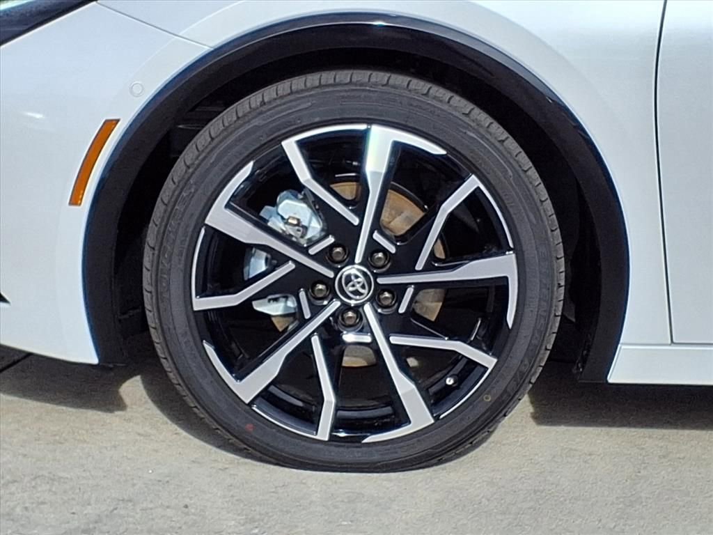 New 2026 Toyota Prius Plug-In Hybrid image 10