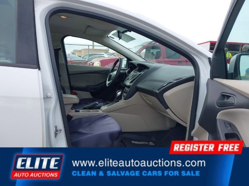 Used 2012 Ford Focus SE image 10