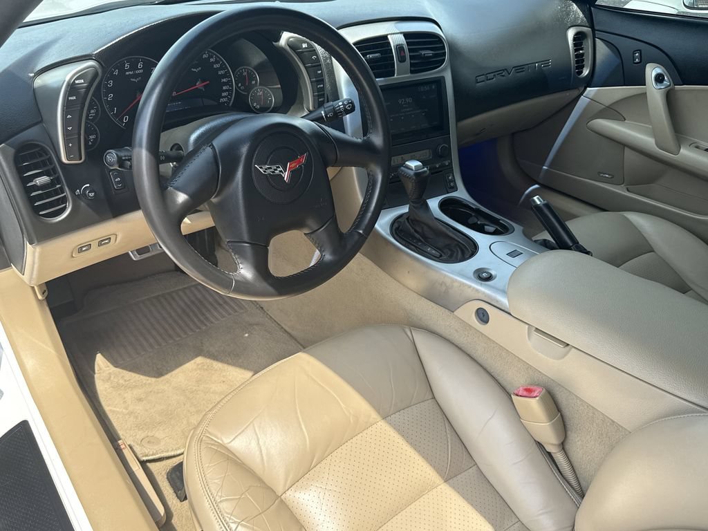 Used 2005 Chevrolet Corvette Convertible w/ Preferred Equipment Group RWD image 24
