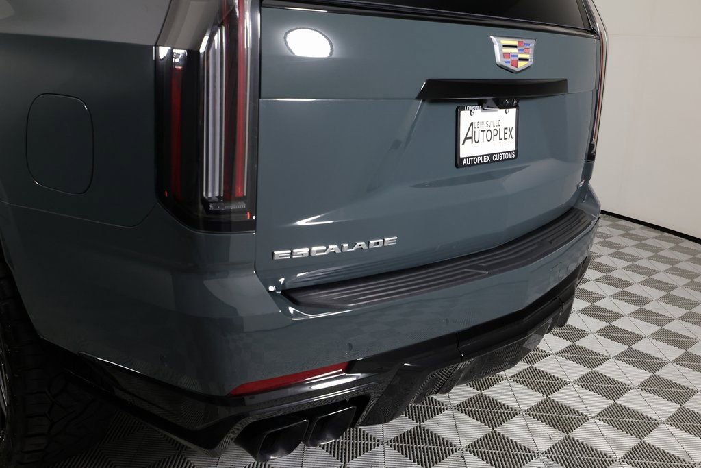 Used 2025 Cadillac Escalade V w/ LPO, Floor Liner Package image 56