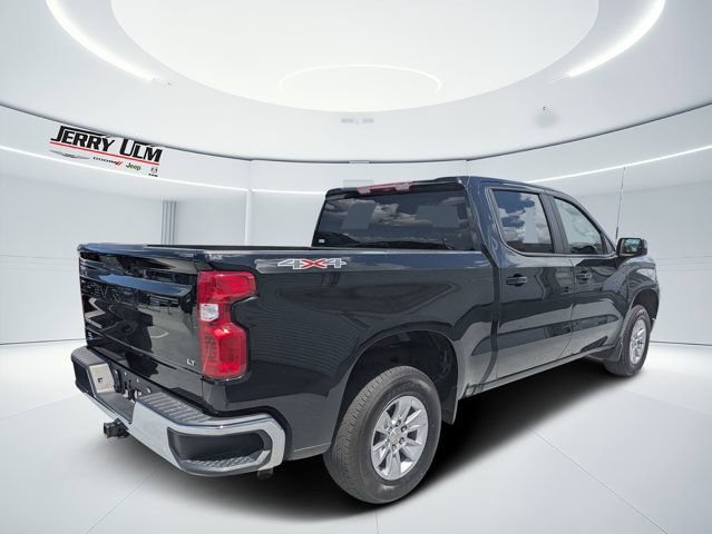 Used 2025 Chevrolet Silverado 1500 LT AWD/4WD image 3