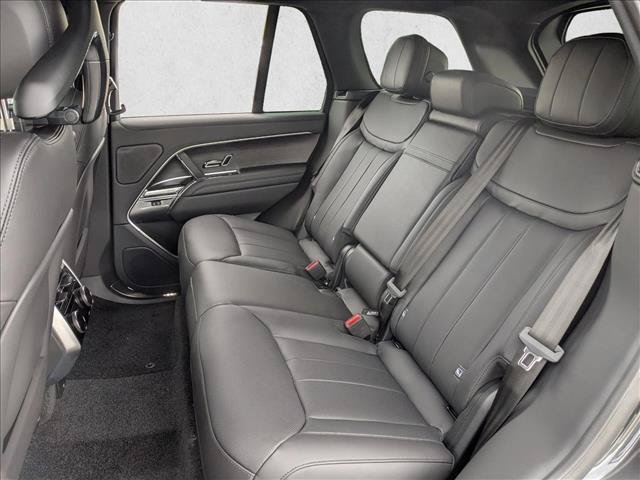 New 2026 Land Rover Range Rover SE AWD/4WD image 16