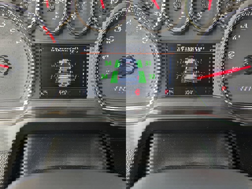 Certified 2020 Chevrolet Silverado 1500 LT w/ All-Star Edition image 29