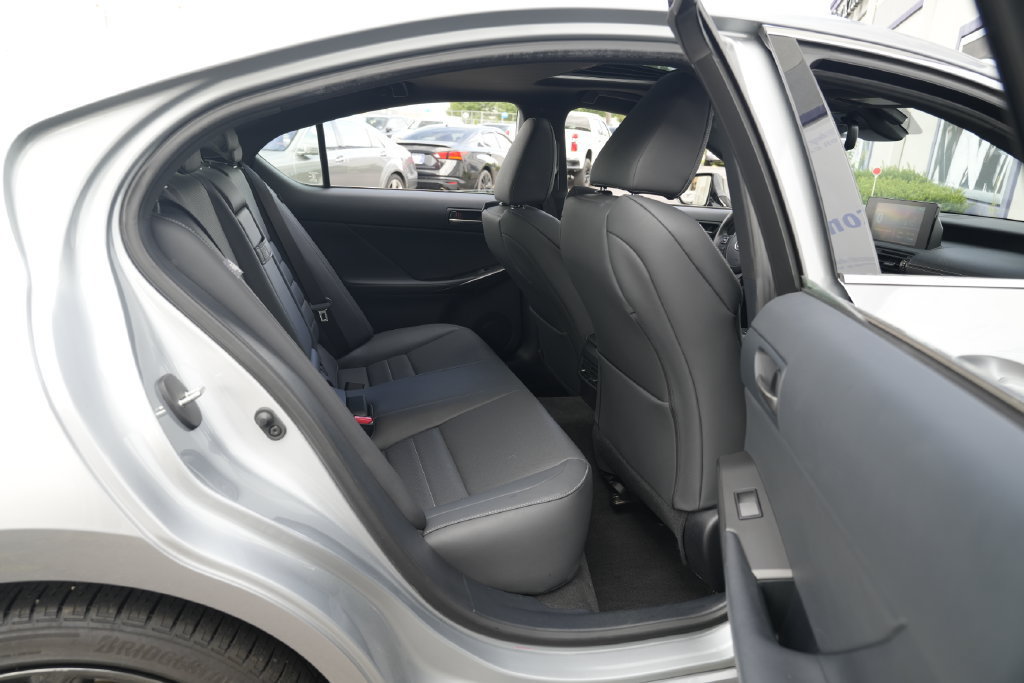 Used 2023 Lexus IS 350 F Sport w/ Memory Package AWD/4WD image 33