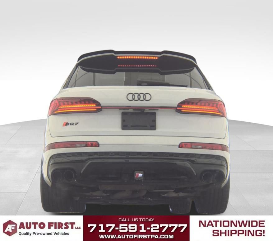 Used 2021 Audi SQ7 Premium Plus w/ Driver Assistance Package image 5
