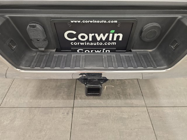 Used 2018 Chevrolet Silverado 1500 LTZ w/ Sport Package AWD/4WD image 17